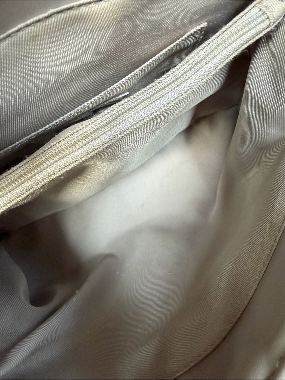 Jill Stuart Bow Pleated Satchel / Top Handle Bag - Picture 10 of 12